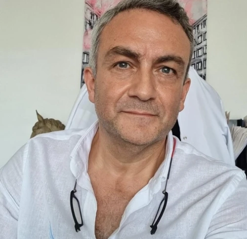 Uzm. Dr. Oğuz Bak profil fotoğrafı